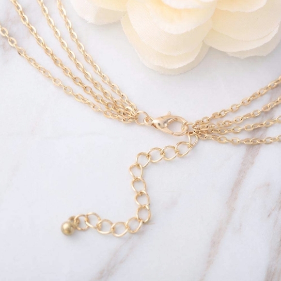 BOHO MULTILAYERED GOLD NECKLACE - Picture 5 of 7